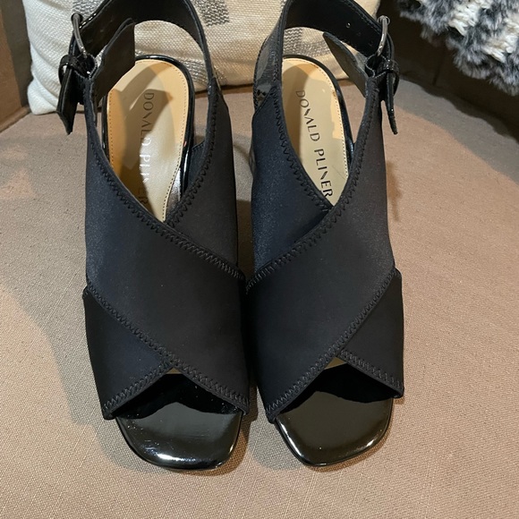 Donald Pliner Black Croco Pyper Slingback - Picture 13 of 15